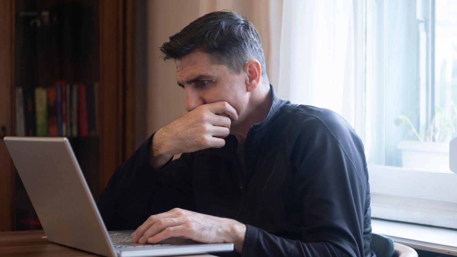 Risks Of Not Upgrading to Windows 11 - Geeks on Wheels